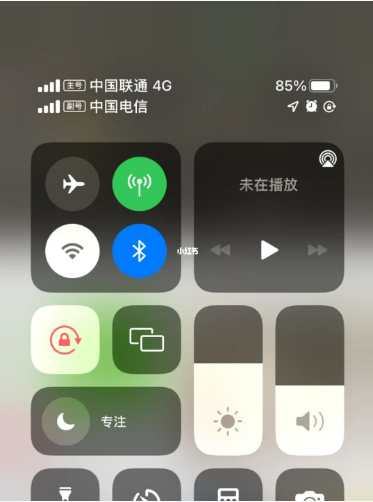磐安苹果手机维修分享iPhone双卡信号解决办法 