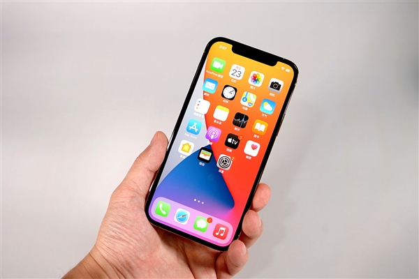 磐安苹果手机维修分享iOS 14.2修订版已到，专属iPhone 12系列 
